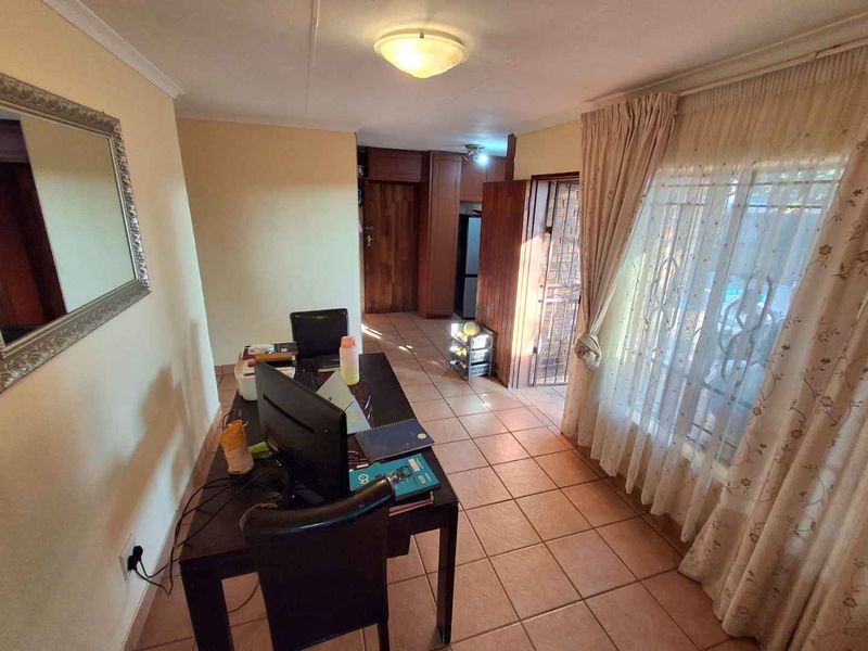 Three bedrooms house for sale in The Orchards - Photo 7