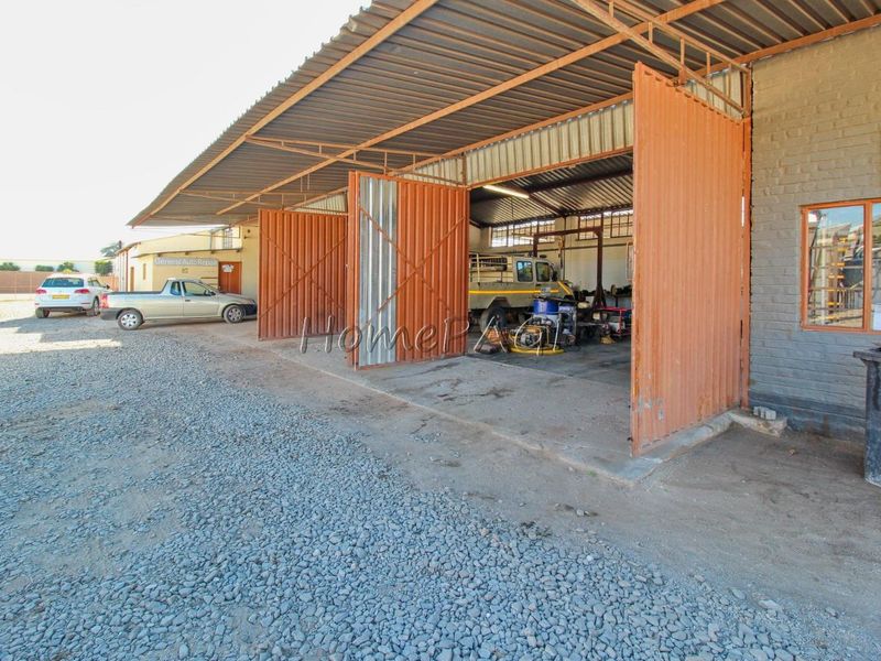 Industrial Area, Otjiwarongo:  2 Adjacent properties sold together - Photo 8