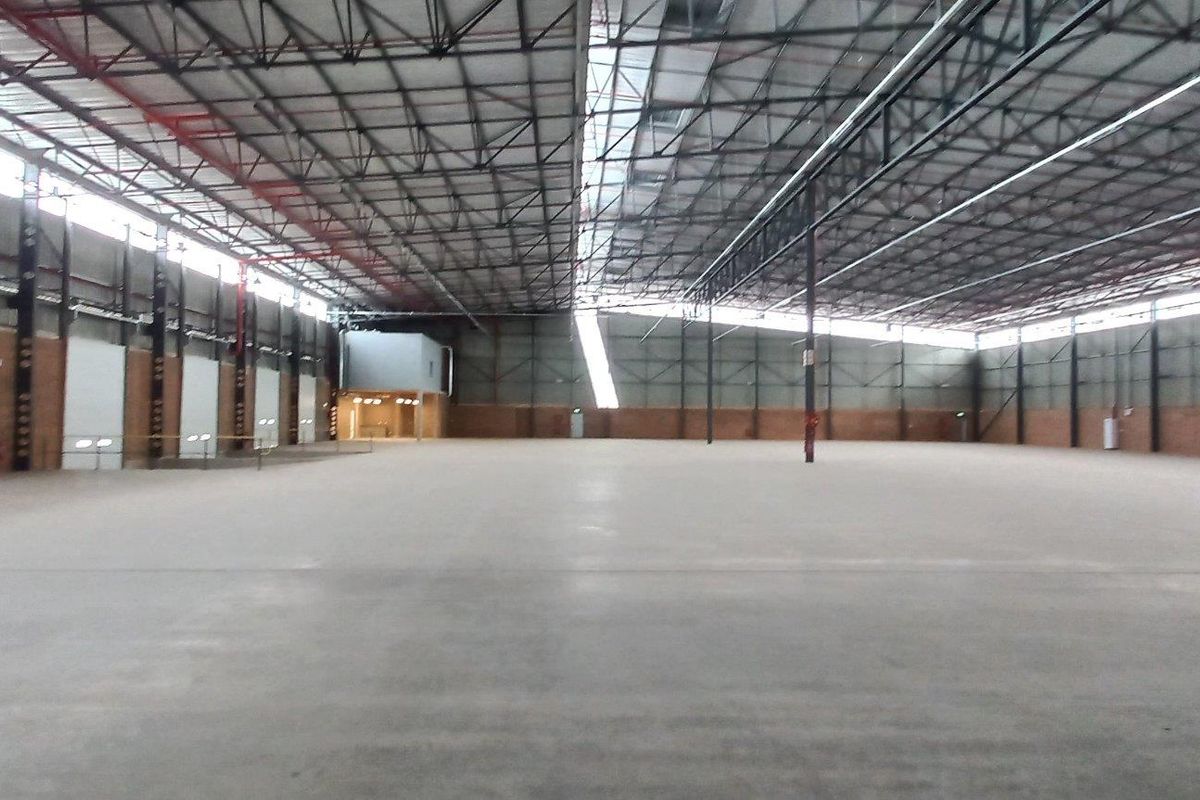 **1,910m2 A-Grade Warehouse To Let | Dakota Precinct, Rand Airport Industrial Park** - Photo 4