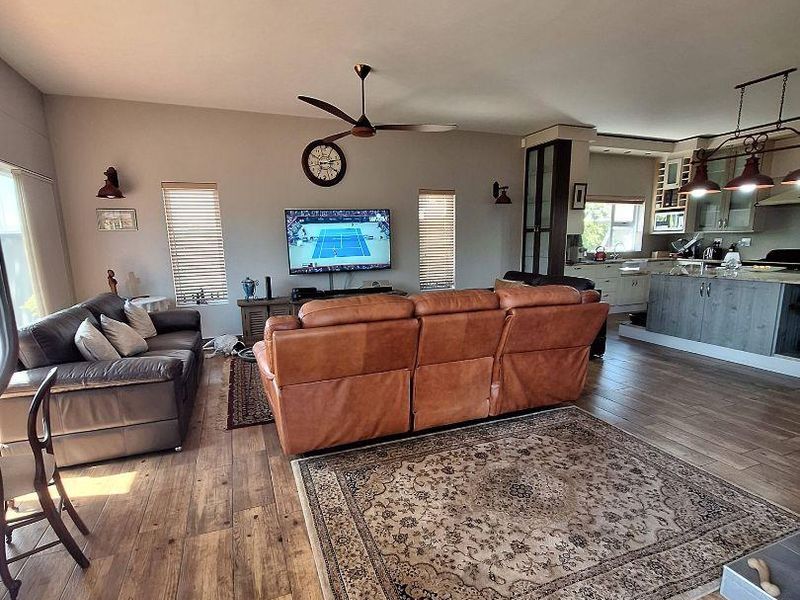 Swakopmund- For Sale-N$7 875 000 - Photo 4