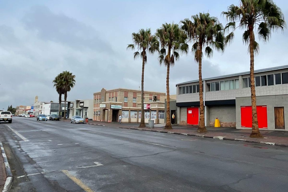 Well established, profitable and successfully operating restaurant, take away, conference center and casino in the heart of Walvis Bay - Photo 3