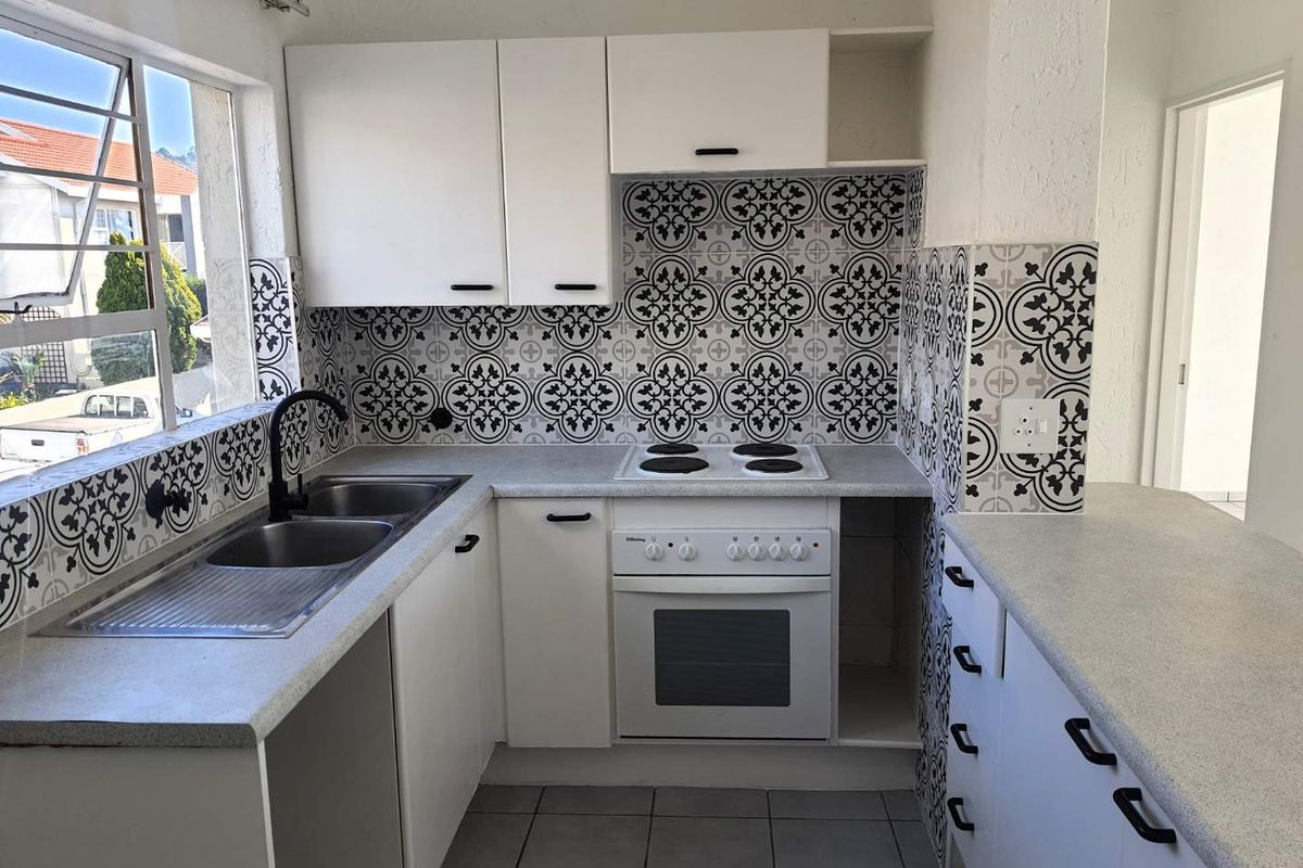 Perfectly positioned 1 Bedroom Apartment - Photo 3