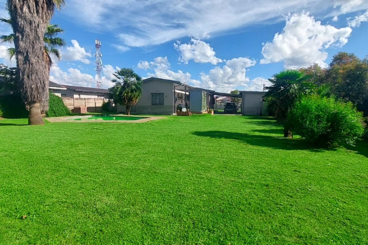 Lush Family Haven Meyerton - Photo 3