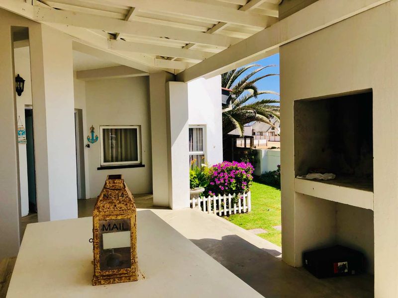 Spectacular Investment Awaits - Photo 2