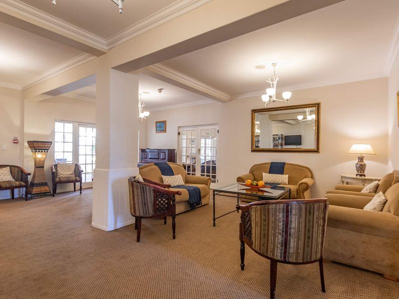 Coastal Living - Retirement Apartment - Photo 9