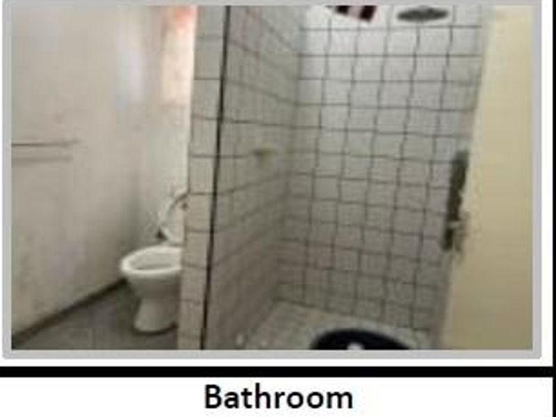 Main Home + Rental Units: 3 Bed/2 Bath & 5 Bed/4 Bath - Photo 9