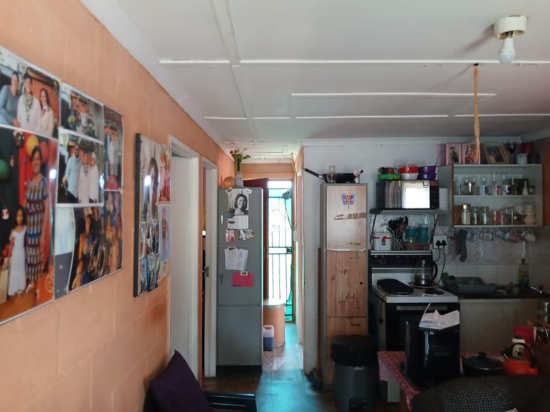 Charming 2 bedroom property available in Smartie Town, Groenheuwel, - Photo 9