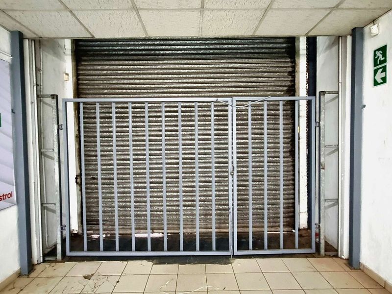 Mini Warehouse to Let | Briardene | 3-Phase 60A | 01 Feb 2026 - Photo 8