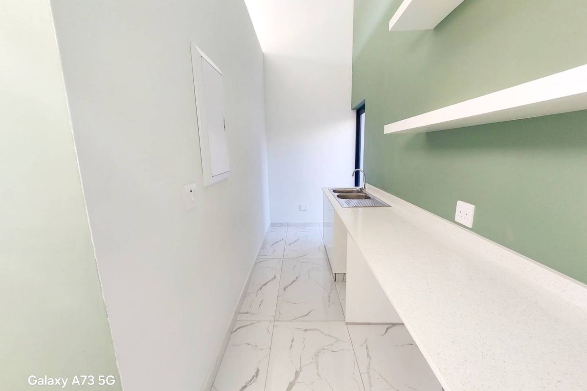 Beautiful Brand New Home For Sale in Palm  Lakes Estate - Photo 5