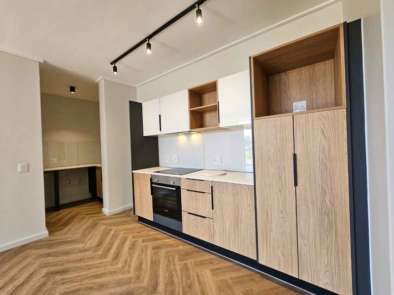 Modern 2-Bedroom Apartment in On Park - Photo 3