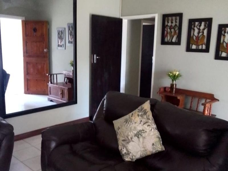 Sophisticated living ,simplified - Photo 7