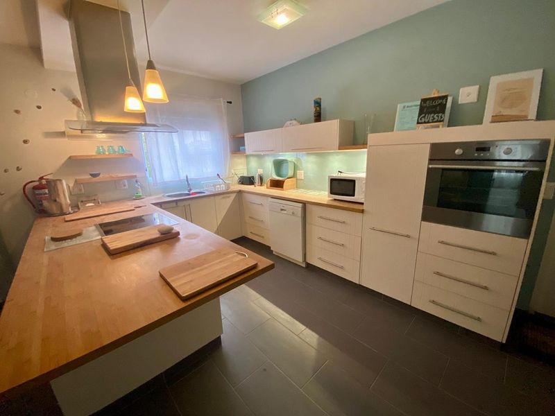 FOR SALE - SPACIOUS 3 BEDROOM TOWNHOUSE IN VOGELSTRAND , SWAKOPMUND, NAMIBIA - Photo 3