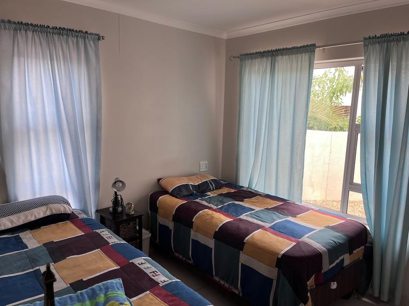 Two-bedroom retirement unit FOR SALE - Photo 7