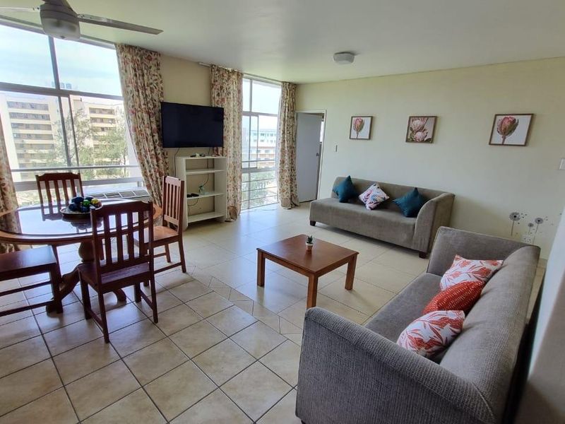 The Oceanic fully fitted and furnished sea facing apartment! - Photo 6