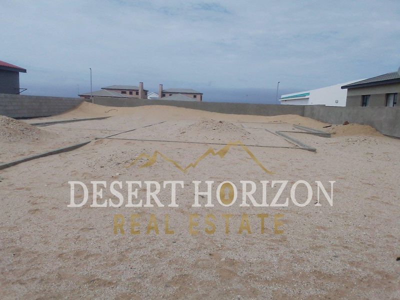 Henties Bay, North Dune | Vacant Erf with plans and foundation laid. - Photo 5