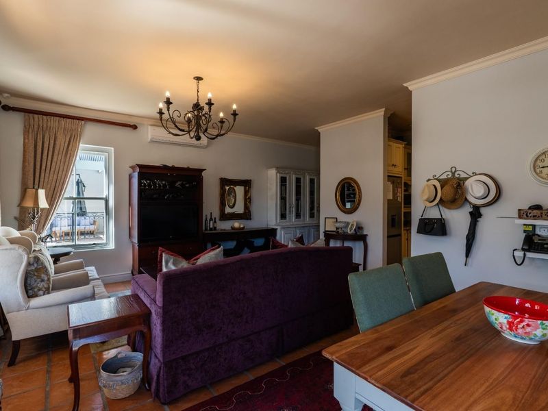 Elegant Winelands Living at L'Ermitage Franschhoek Chateau &amp; Villas - Photo 4