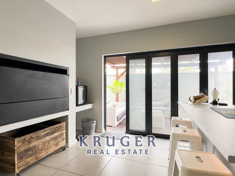 3-bedroom AIR BNB FRIENDLY townhouse for sale - Photo 8