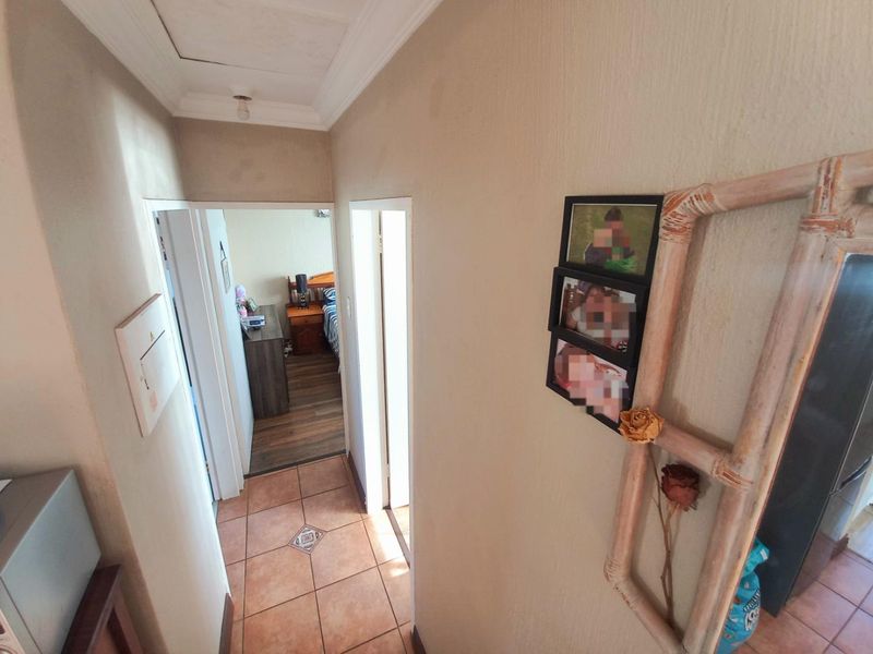 Two Bedrooms house for Sale in Heuweloord Centurion - Photo 9