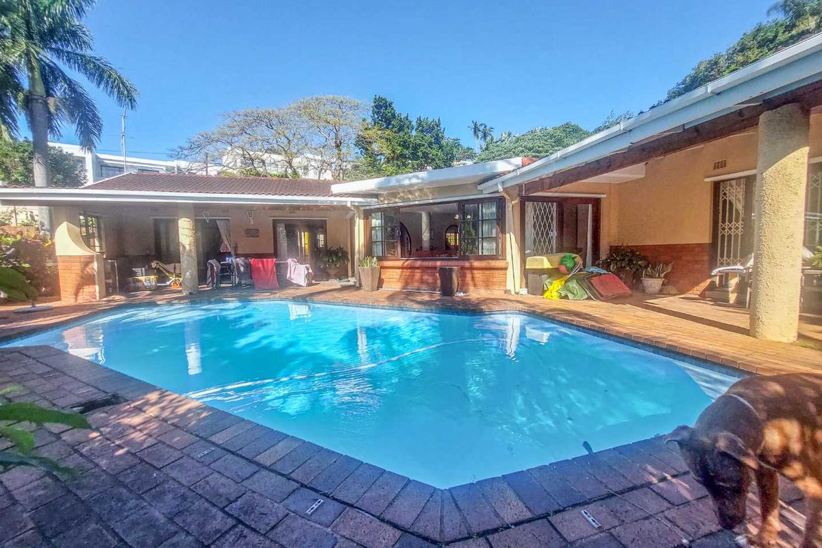 Expansive 4 bedroom home in prime Glen Hills! - Photo 4