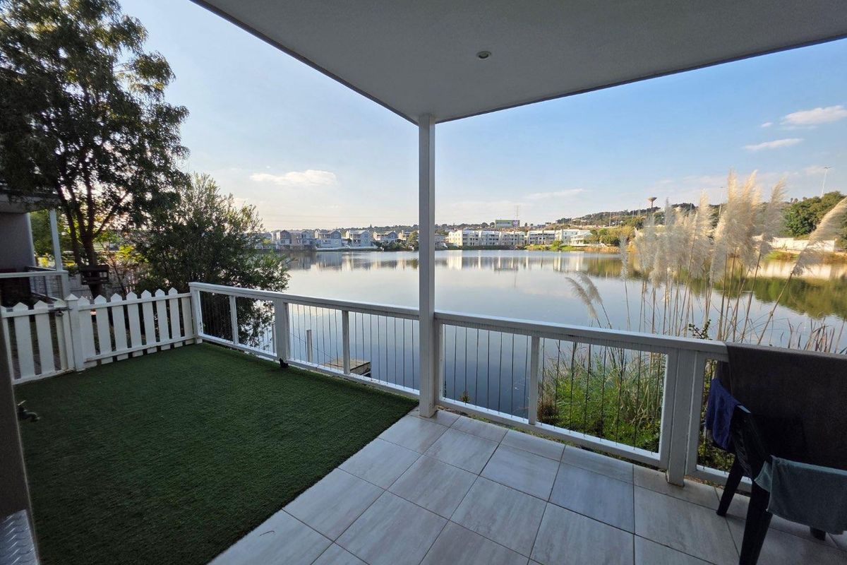 Waterfront Living in Leisure Bay Estate - Photo 2