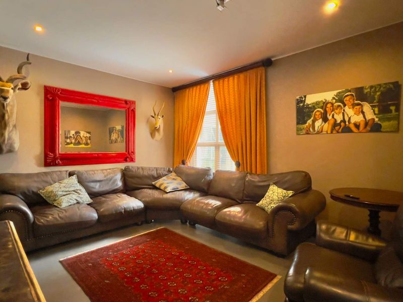 Full title Town house in Midstream Estate - Photo 7