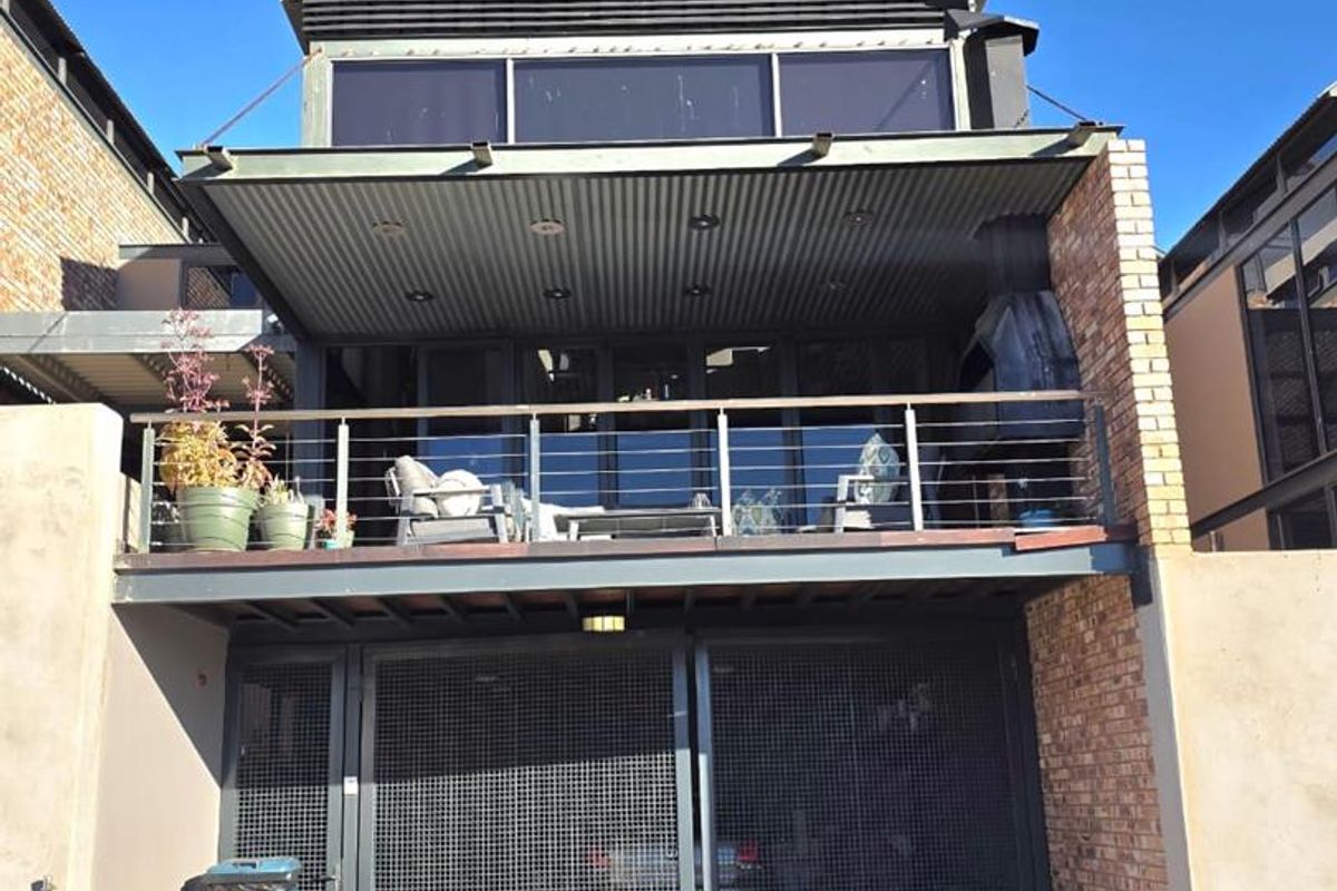 FULLY FURNISHED AVIS LOFTS (Month to Month rental option) - Photo 2