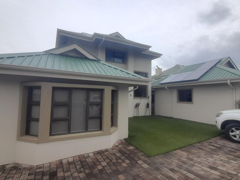 Exclusive Caribbean Beach Club Estate - Photo 2