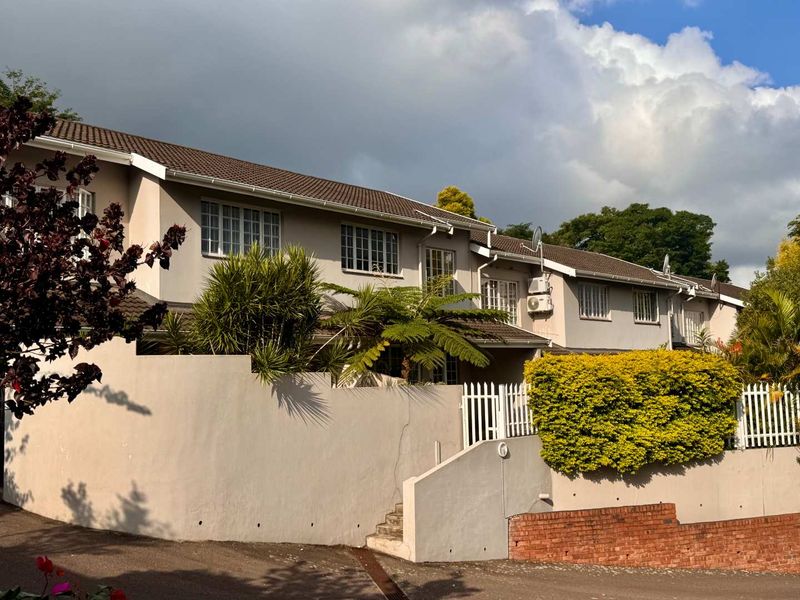 EXCLUSIVE SHOWHOUSE :Sunday by appointment - 2PM-4PM: Booking required. - Photo 2