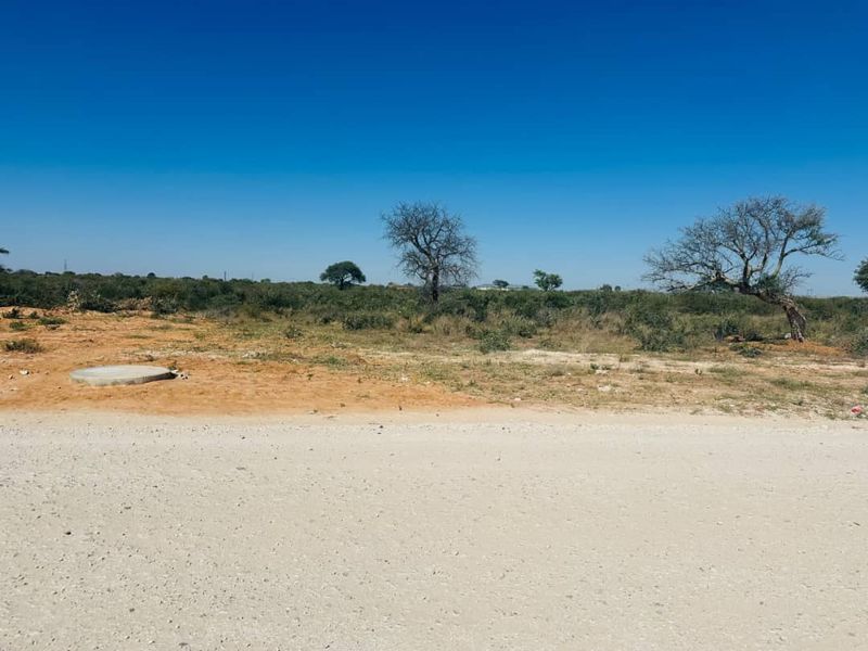 "Prime Rundu Land: Your Business's New Beginning!" - Photo 3