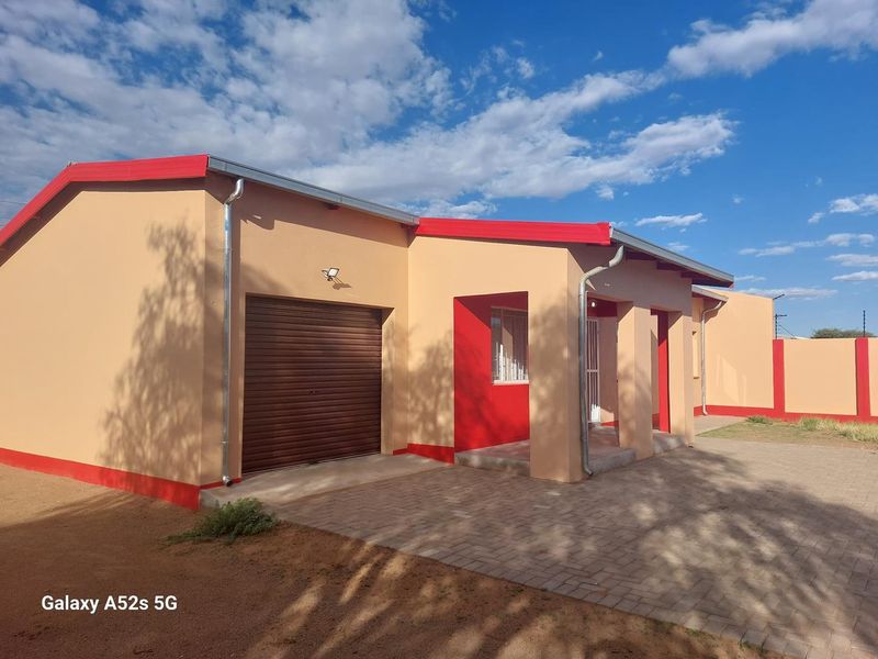 Property for Sale - Photo 3