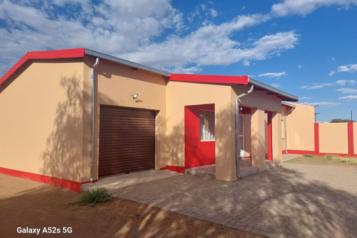 Property for Sale - Photo 3