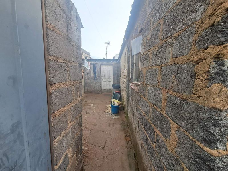 House In Ehlanzeni Tembisa - Photo 2