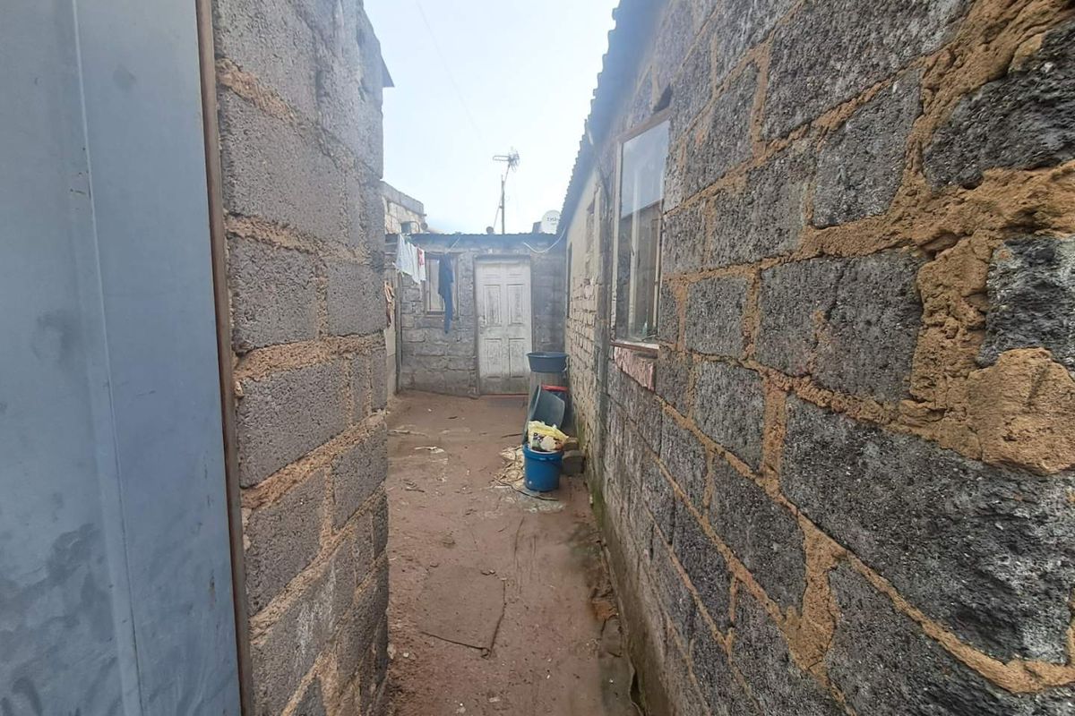 House In Ehlanzeni Tembisa - Photo 2