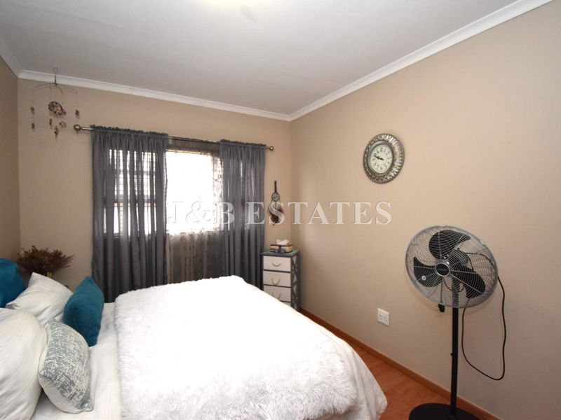 Stunning House Close To The Golfcourse - Photo 7