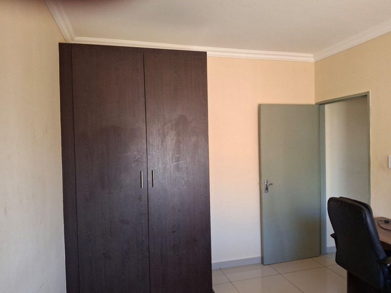 **Discover Your Dream Home in Winchester Hills - Photo 6