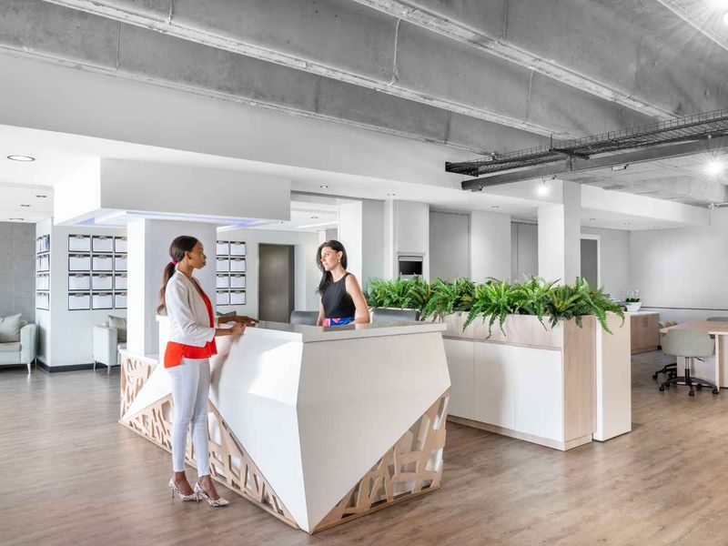 24/7 access to designer office space for 4 persons in Spaces Rivonia. - Photo 4