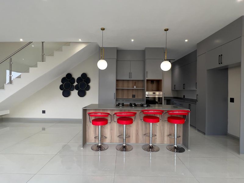 Bright, Modern & Beautifully Designed for Family Living - Photo 6