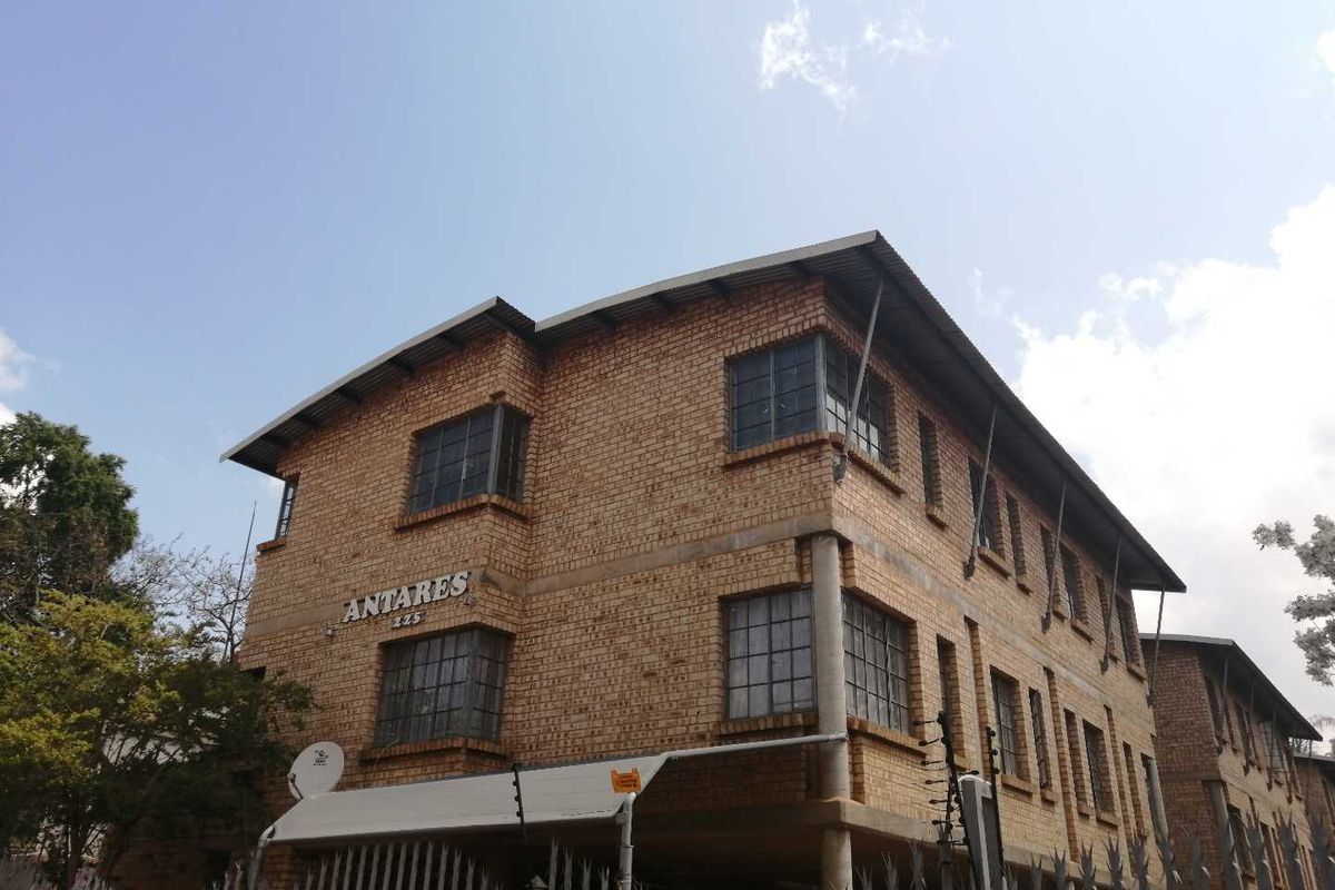 2 Bedroom to rent in Antares - Photo 2