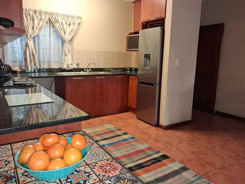 Investment property in Hillside Manor - Photo 7