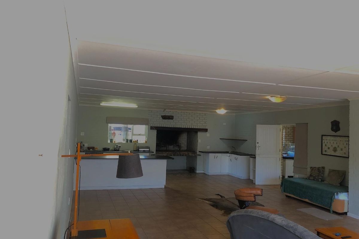 Charming Bot River Home: Country Living - Photo 4