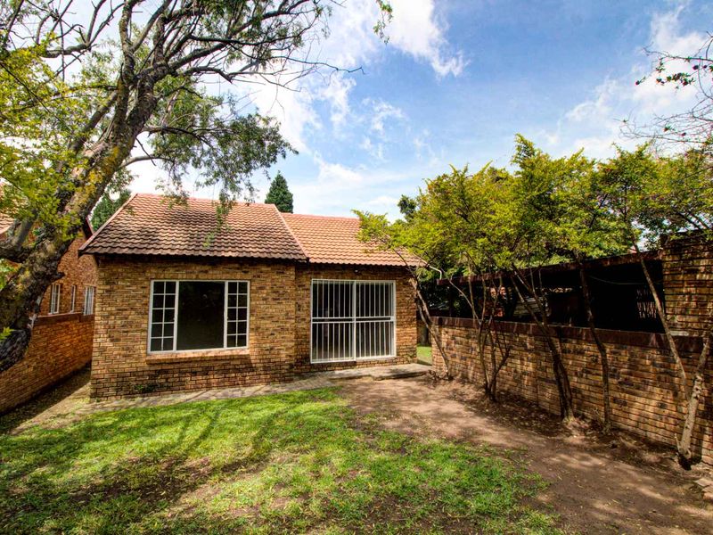 Ready to Welcome You Home! - Photo 2