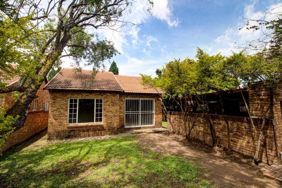 Ready to Welcome You Home! - Photo 2