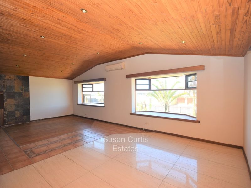 GOLDEN OLDY - EXCLUSIVE SOLE MANDATE!! - Photo 3