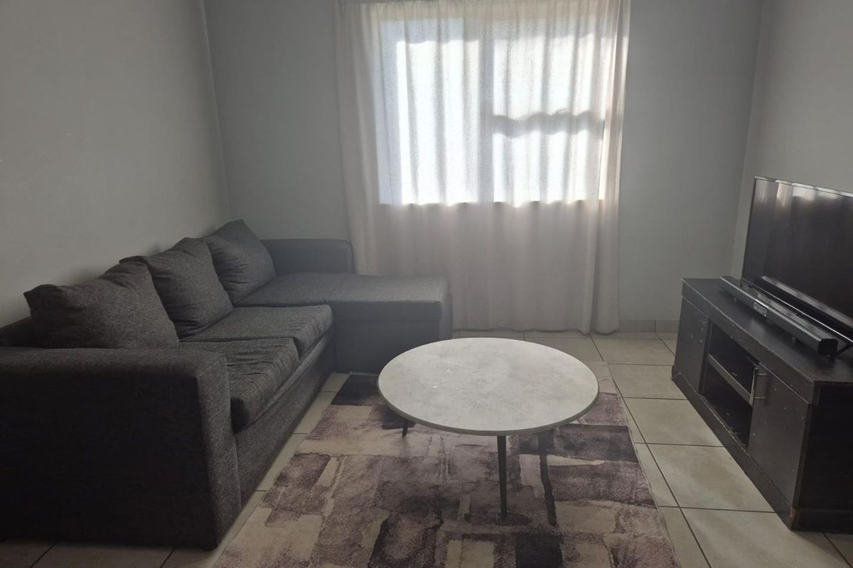 Apartment - Proteas @Clayville R 620 000 - Photo 5