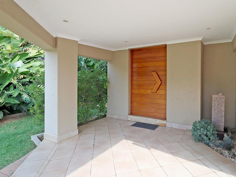 4 Bedroom - Beautiful Views - Photo 7