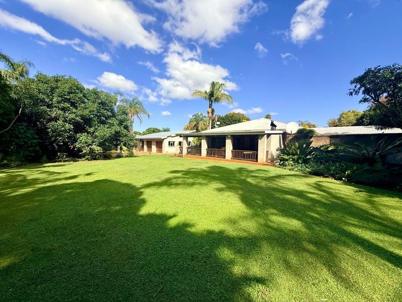 Large Beautiful 4 Bedroom house for sale in Vryheid - Photo 1