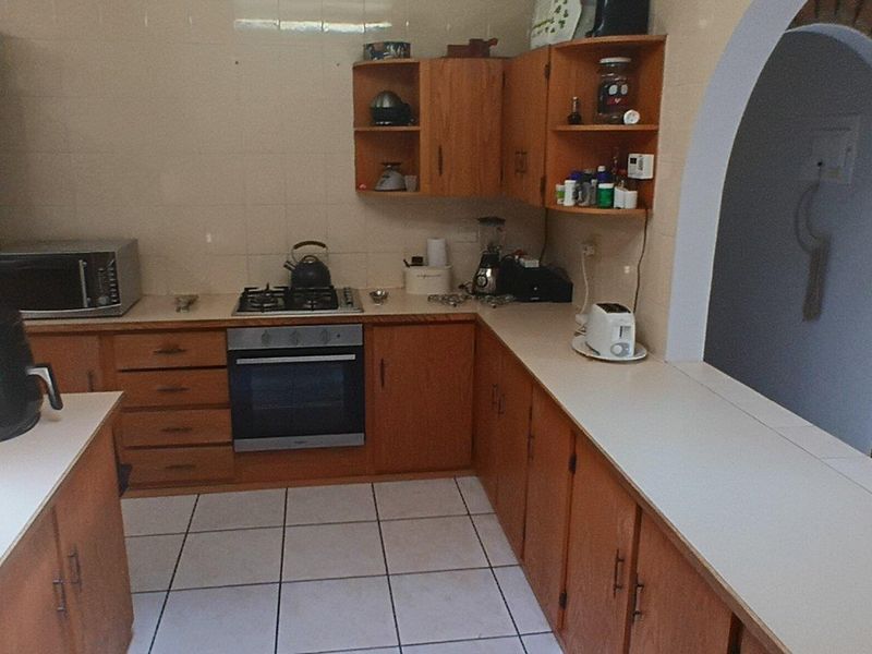 Charming Beyerspark Gem: Perfect for Investors & First-Time Buyers - Photo 8