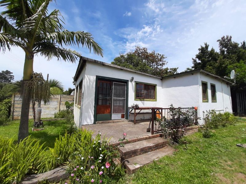 LOTS OF POTENTIAL - Photo 5