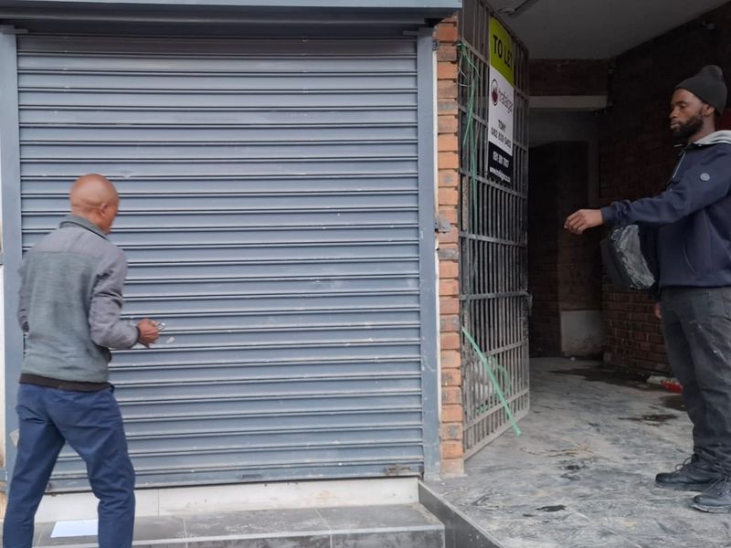 Affordable Business Units with Ample Parking Available - Photo 3