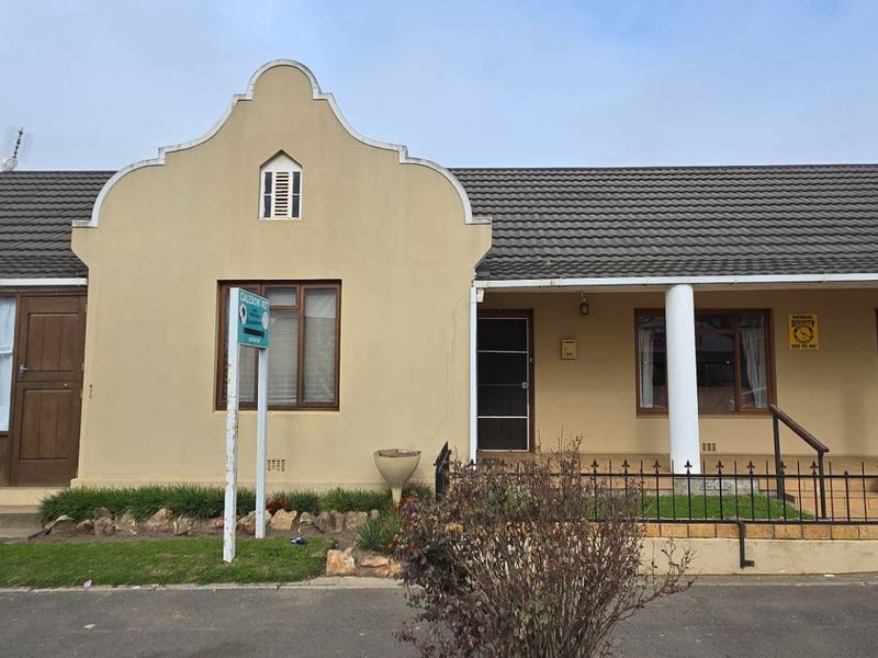 Endless Potential on the Main Road in Riviersonderend - Photo 2